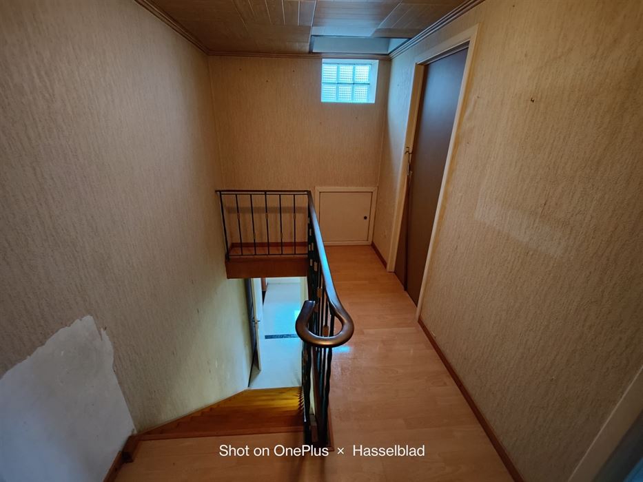 woning met twee slaapkamers en garage