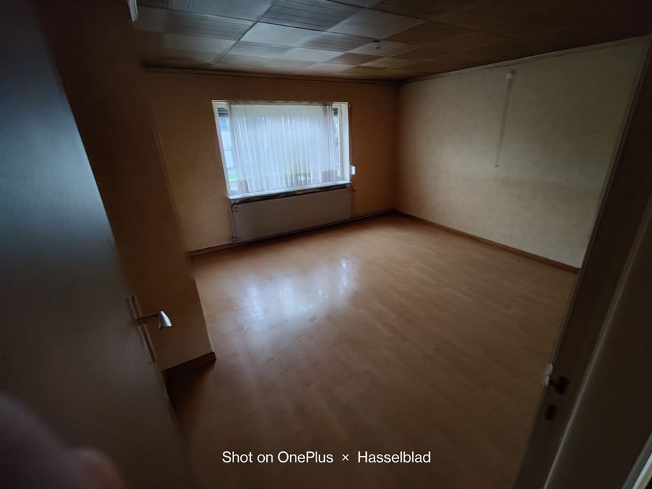 woning met twee slaapkamers en garage