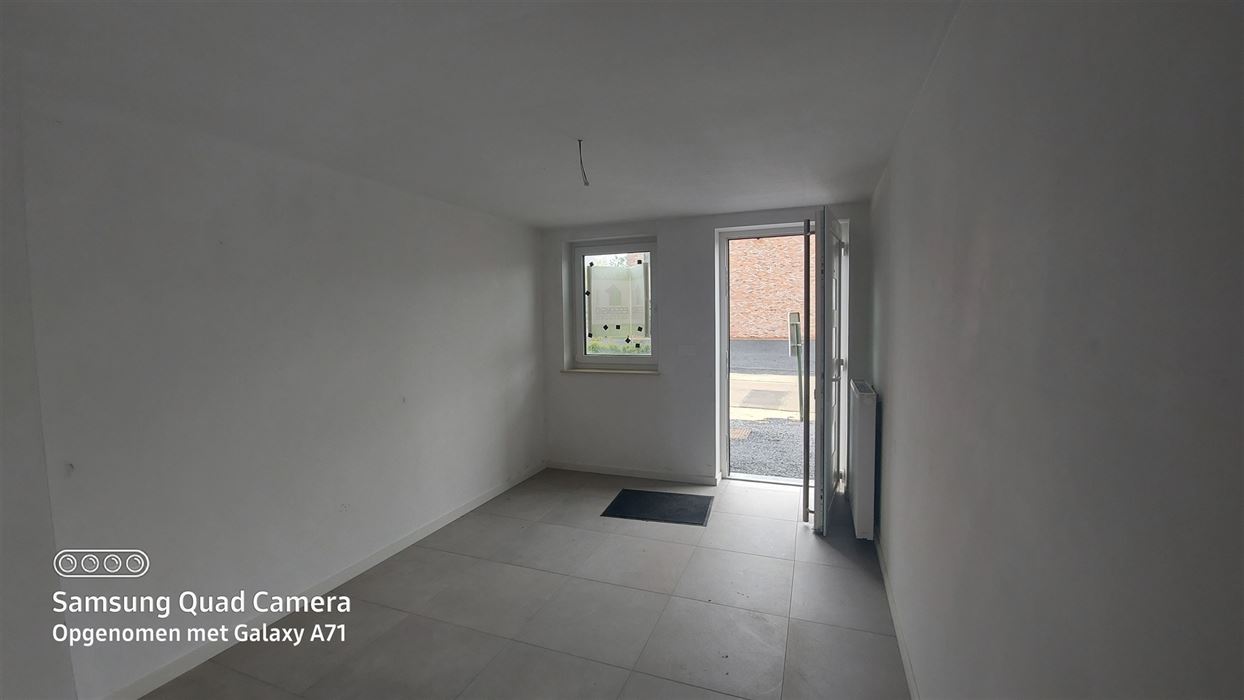 Ruimen NB bel-etage met 4 slp en inpandige garage