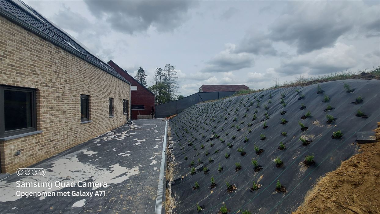 Ruimen NB bel-etage met 4 slp en inpandige garage