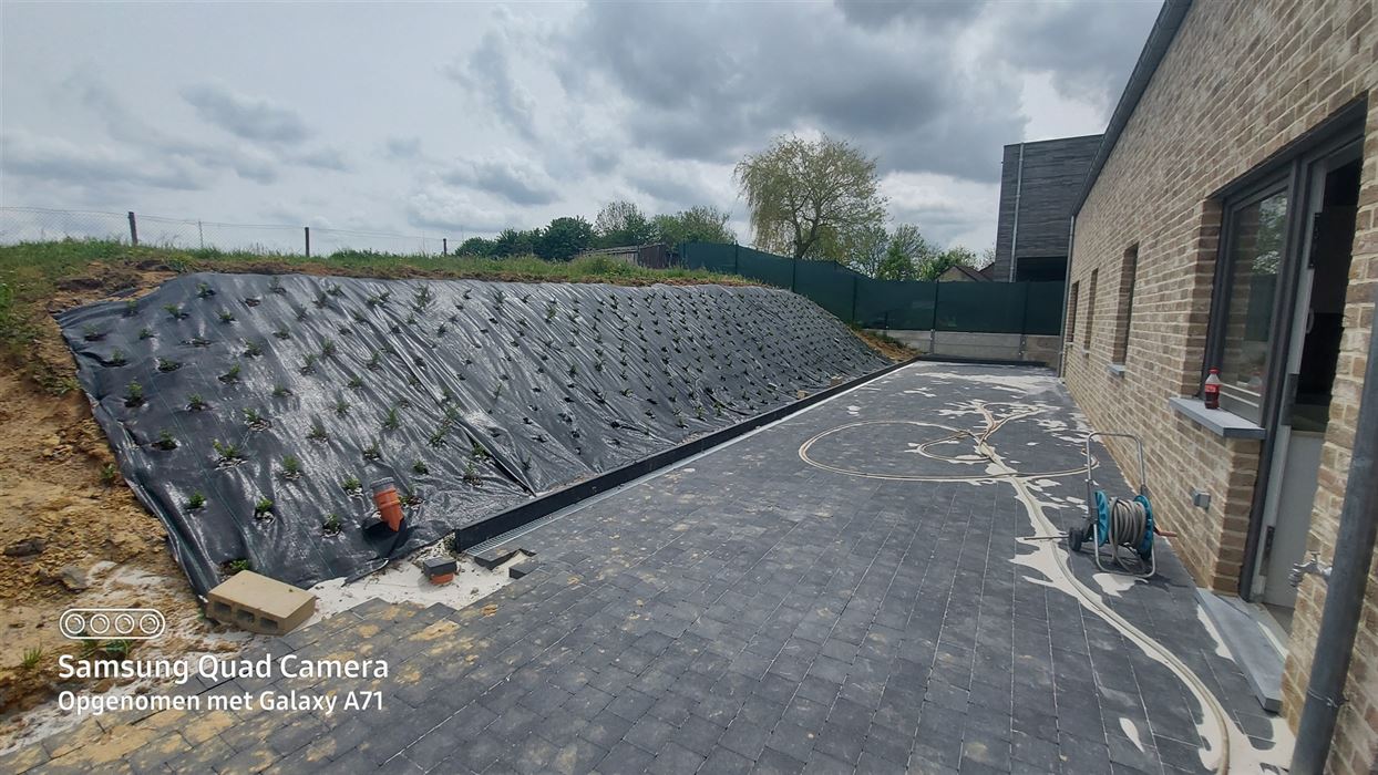 Ruimen NB bel-etage met 4 slp en inpandige garage