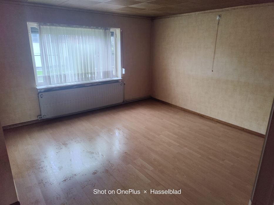 woning met twee slaapkamers en garage