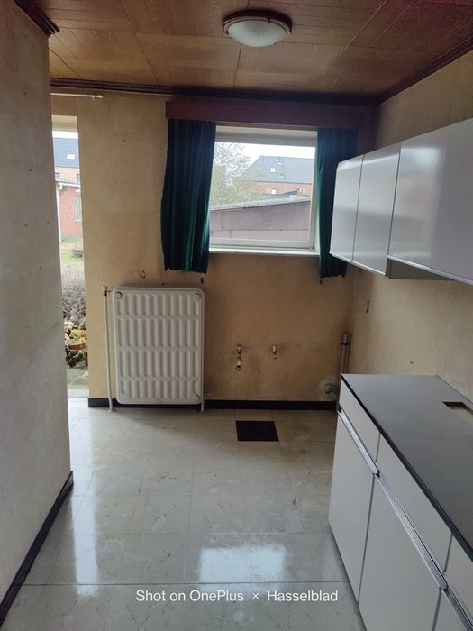 woning met twee slaapkamers en garage