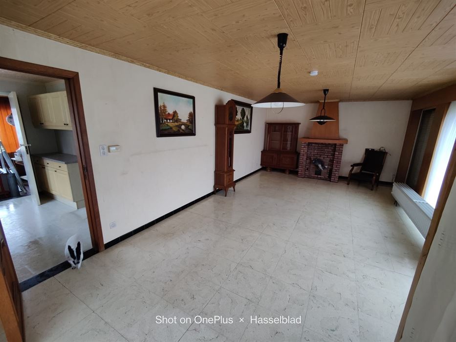 woning met twee slaapkamers en garage