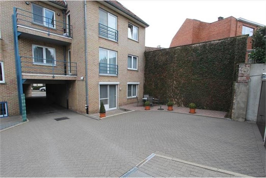 Gelijkvloers appartement met 2 slaapkamers