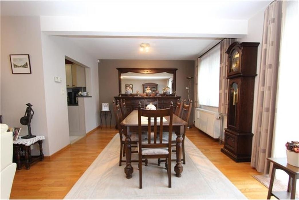 Gelijkvloers appartement met 2 slaapkamers