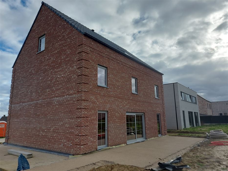 Ruime NIEUWBOUW villa