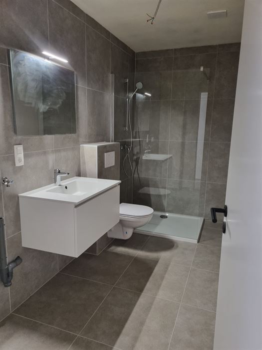 gelijkvloers appartement met 2 slaapkamers