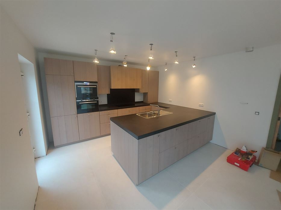 Ruime NIEUWBOUW villa