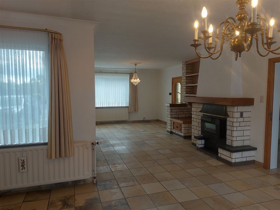 Charmante 4 slaapkamer woning in hartje Beverst