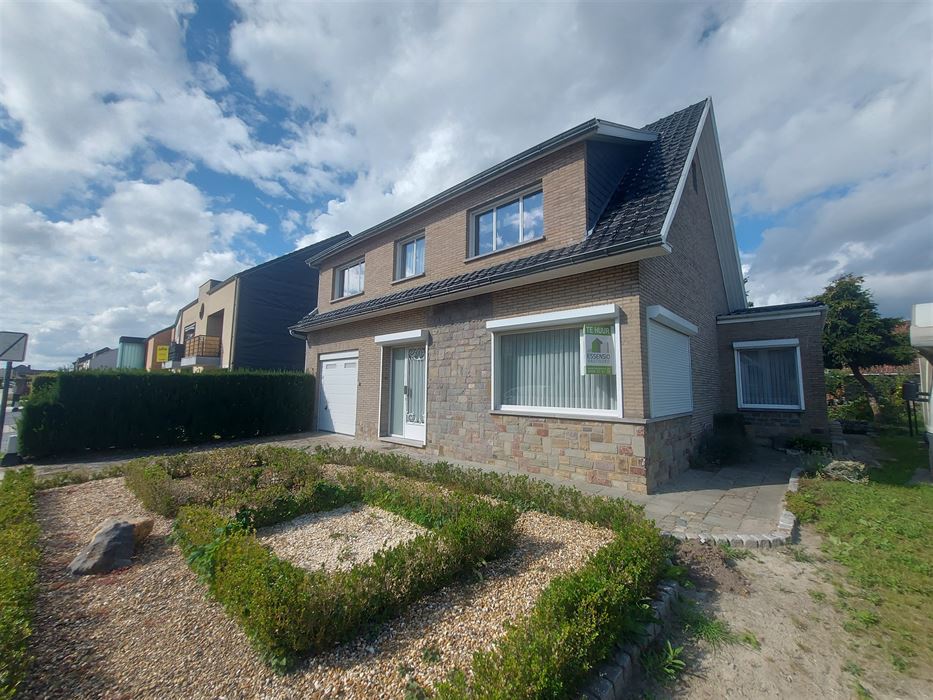 Charmante 4 slaapkamer woning in hartje Beverst