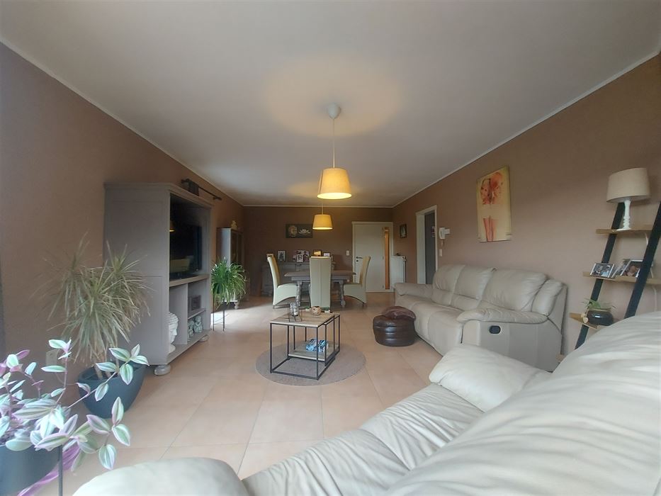 Gelijkvloers appartement met 2 slaapkamers