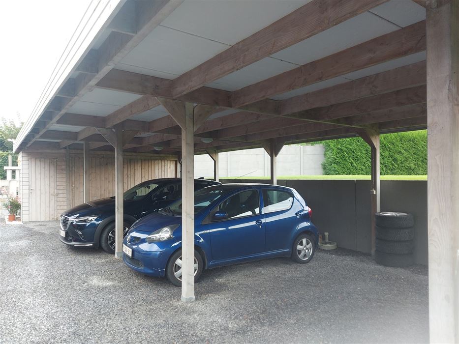 Gelijkvloers appartement met 2 slaapkamers