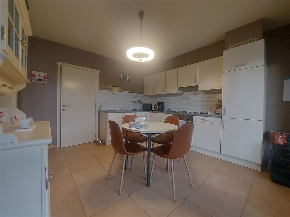 Gelijkvloers appartement met 2 slaapkamers