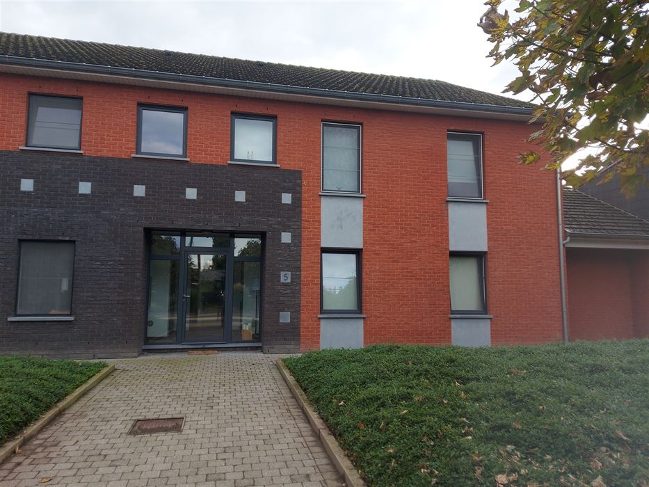 Gelijkvloers appartement met 2 slaapkamers