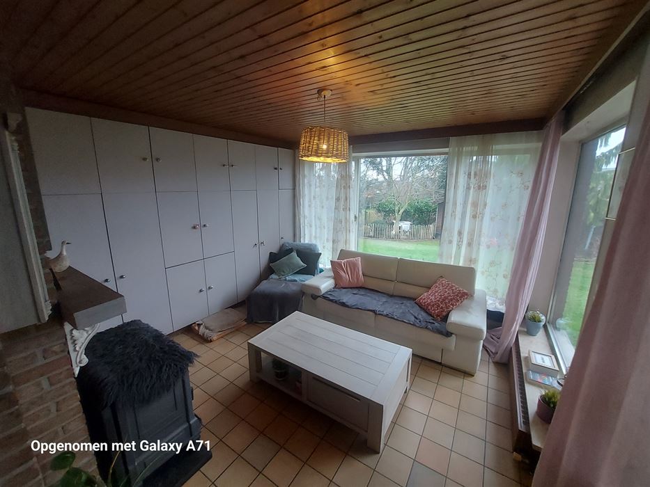 Woning met 3 slaapkamers en grote tuin
