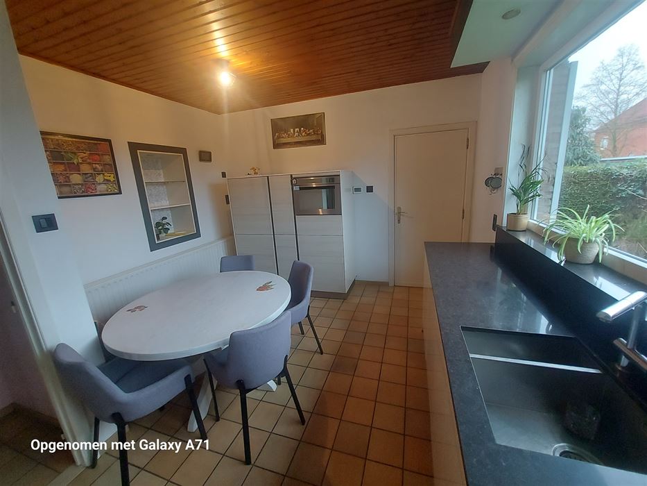 Woning met 3 slaapkamers en grote tuin