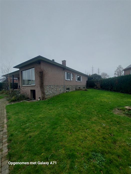 Woning met 3 slaapkamers en grote tuin