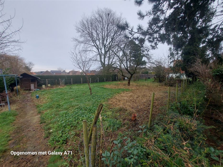 Woning met 3 slaapkamers en grote tuin