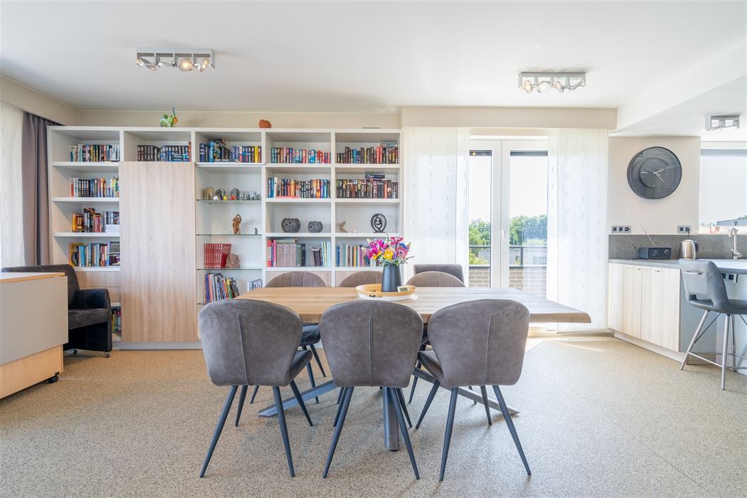 Penthouse met 2 ruime slaapkamers