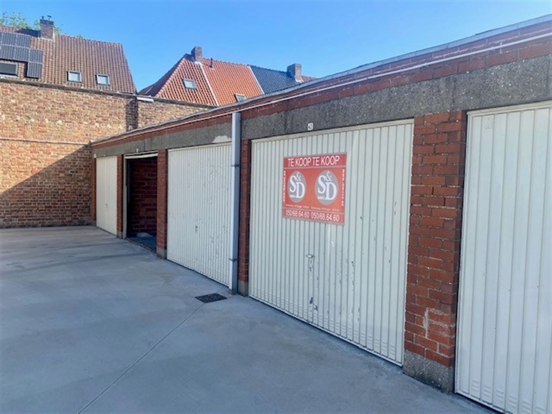 Garagebox te 8200 BRUGGE (België) - Prijs 