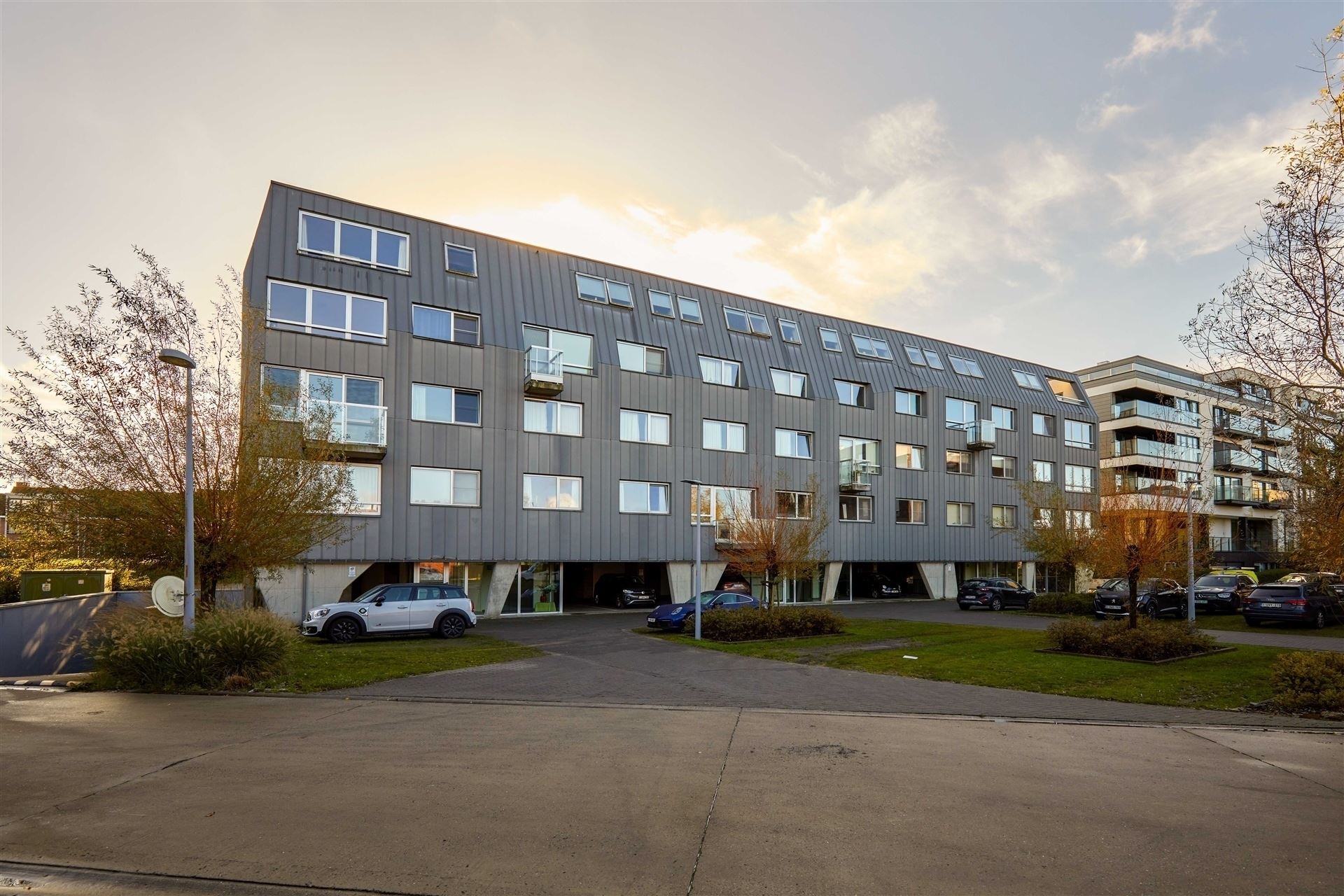 Garagebox te 8000 BRUGGE (België) - Prijs 