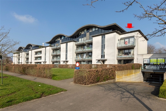 2-slaapkamer appartement met 2 terrassen en garagebox