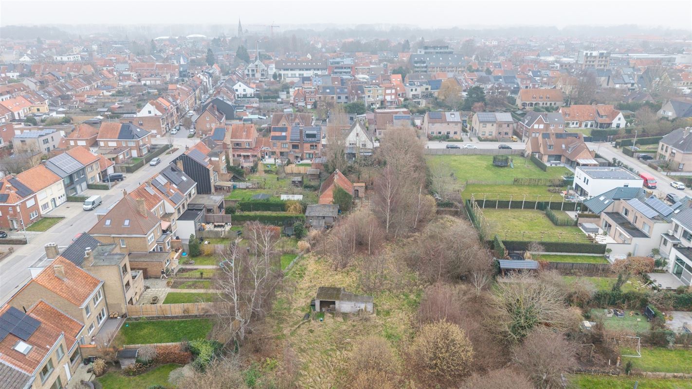 ZELDZAAM EN VEELZIJDIG PROJECTPERCEEL VAN CA. 4.410 M² IN SINT-KRUIS