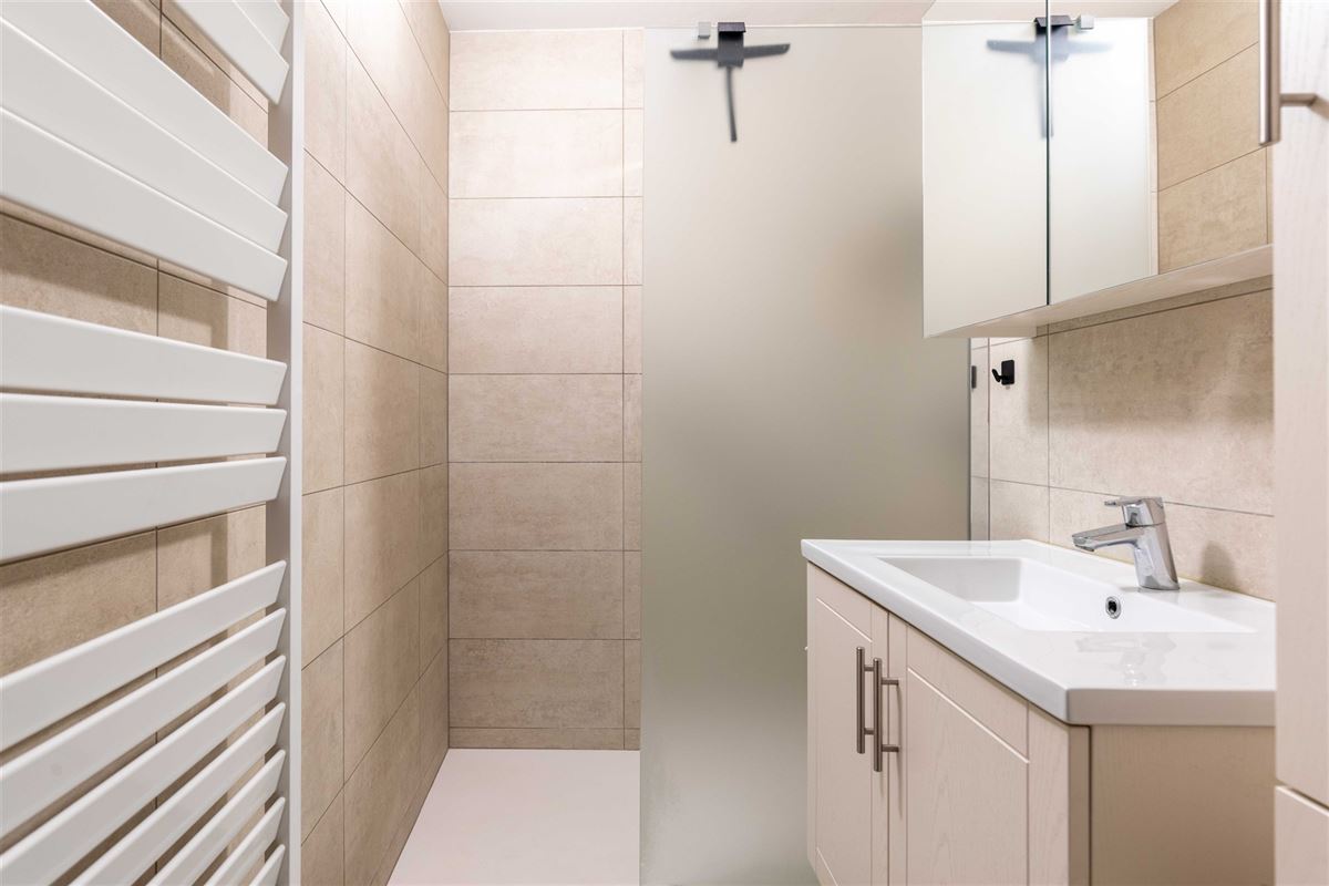 Foto 11 : Appartement te 8200 SINT-ANDRIES (België) - Prijs &euro; 275.000