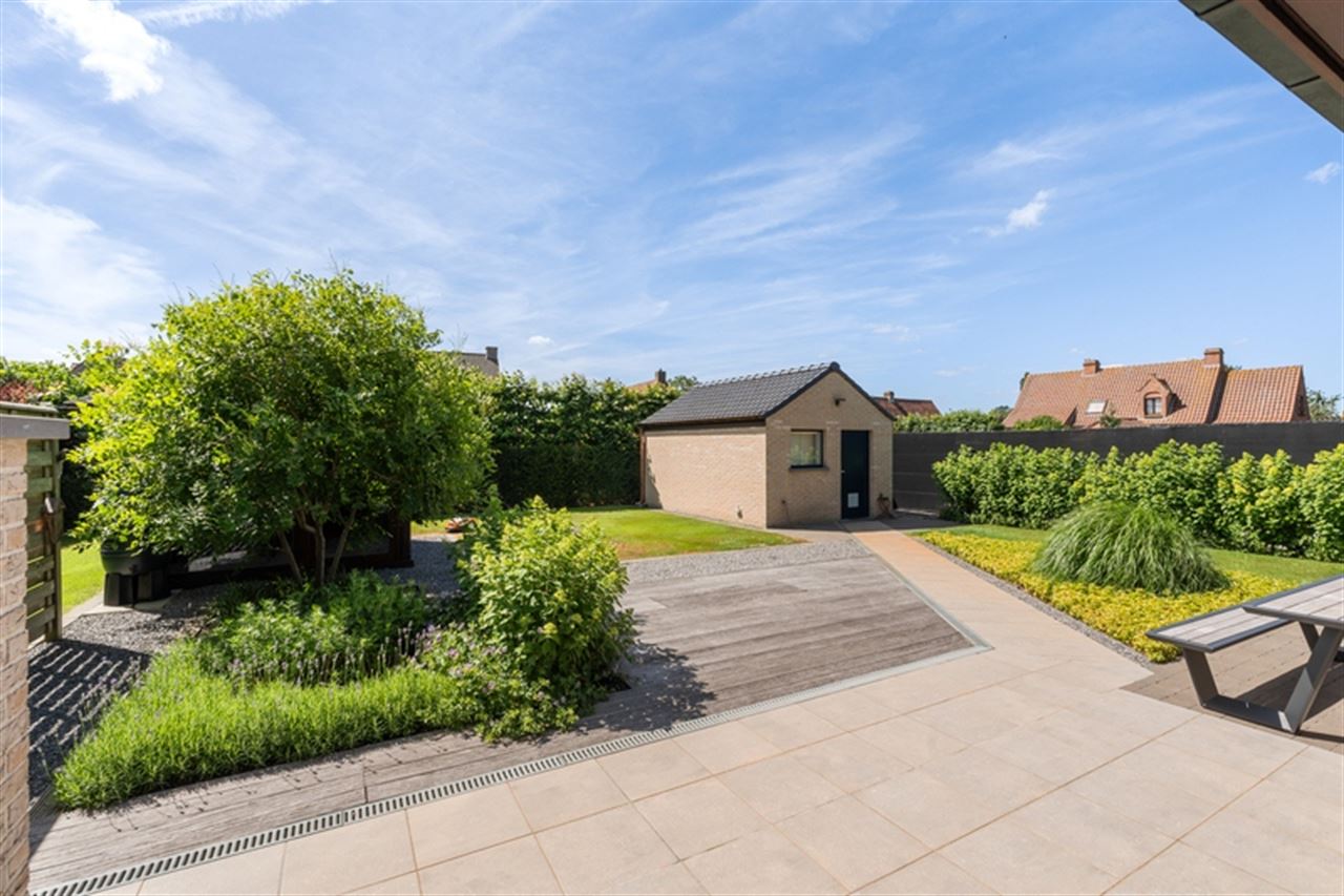 Rustig gelegen woning met tuin en dubbele garage