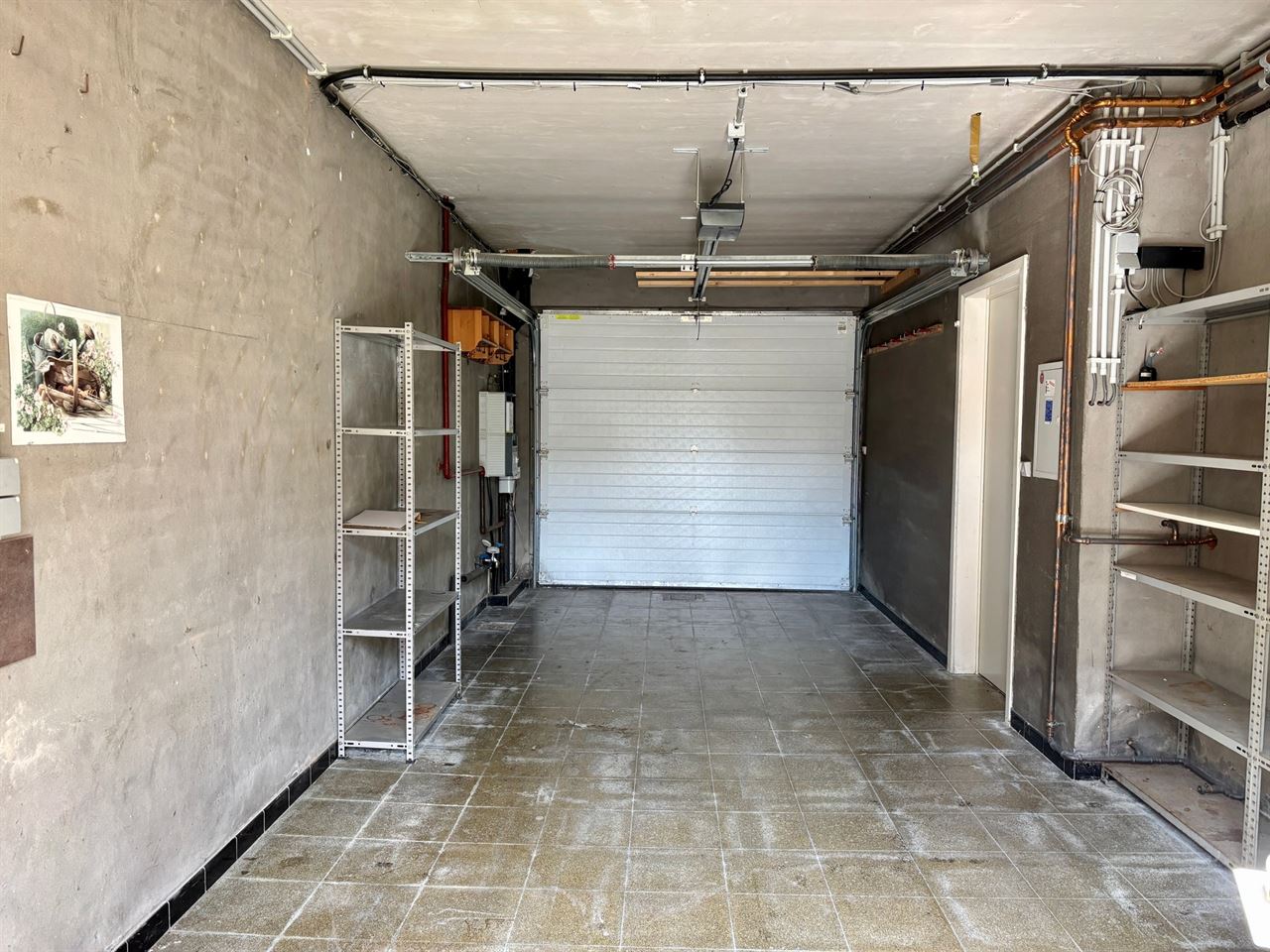 Instapklare rijwoning met 3 slaapkamers, tuin en garage