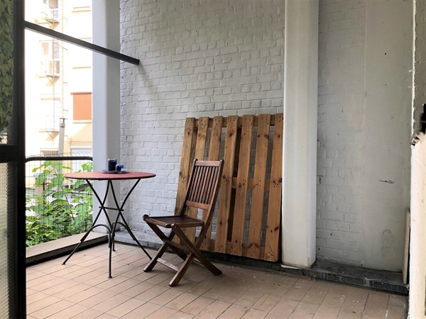 Gezellig appartementje met terras in het centrum!