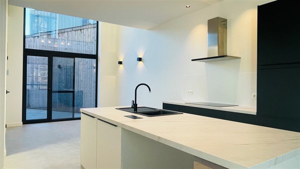 Unieke woning te huur in hartje Kontich!