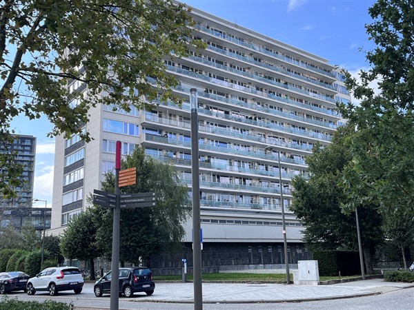 Appartement met 2 slpk en terras op het bruisende Zuid!