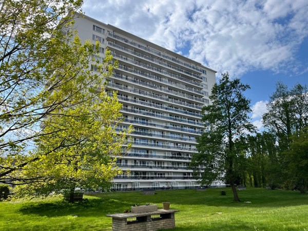 2 slaapkamer appartment met 2 terrassen
