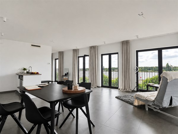Lichtrijk 1-slp appt met Scheldezicht op toplocatie !