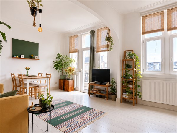Lichtrijk appt met 1 slpk nabij Zurenborg!