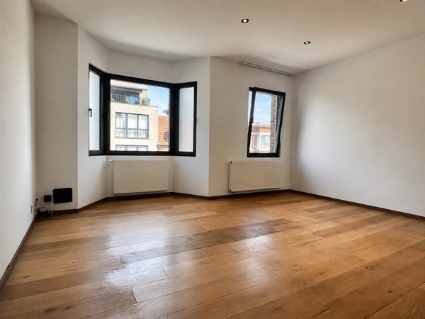 Instapklaar 2-slpk appt op toplocatie in Deurne!