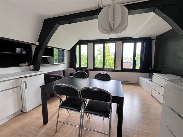 Duplex appt nabij de Universiteit van Antwerpen!