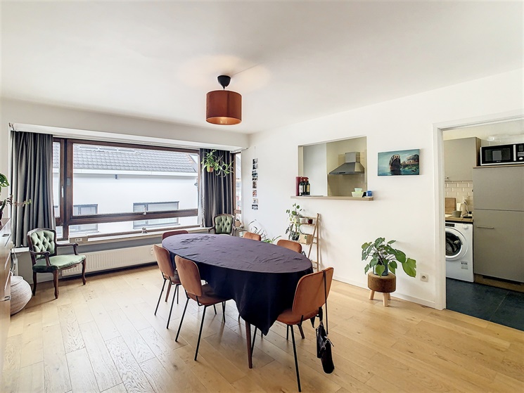 Lichtrijk 2-slaapkamer appartement nabij Gent-Zuid!