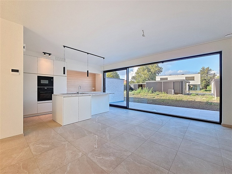 Nieuwbouwwoning (BEN) met 3 slaapkamers in Oostakker!