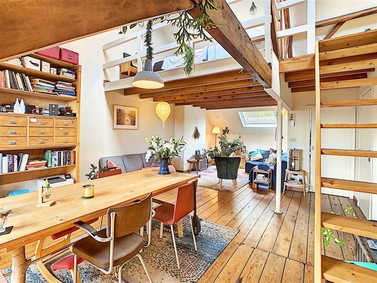Karaktervol appartement met mezzanine aan het Citadelpark!