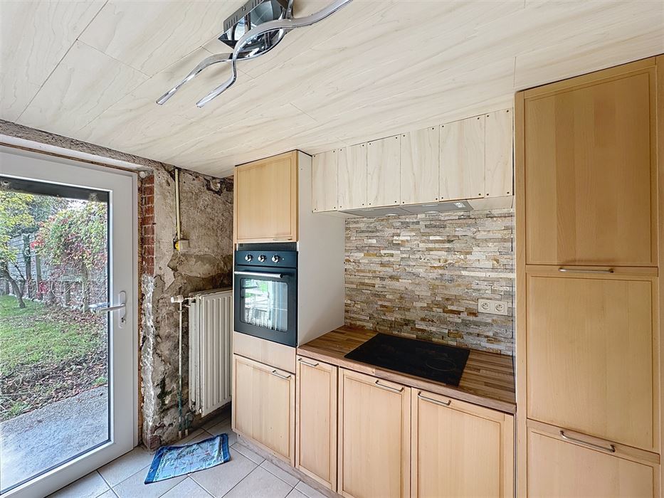 Maison avec 3 garages indépendants