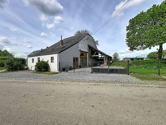 Maison avec installations équestres