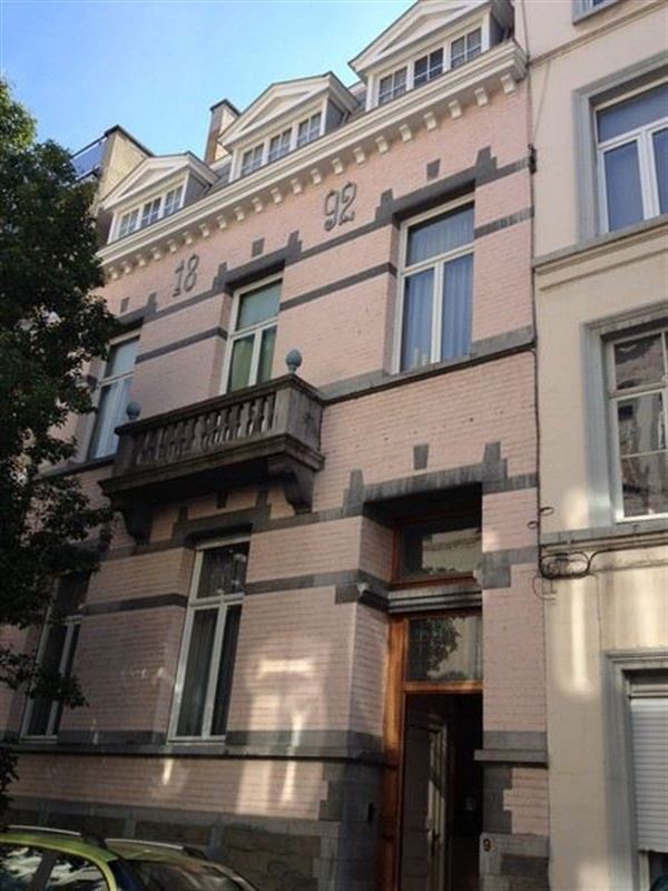 Image 7 : Furnished appartement IN 1050 IXELLES (Belgium) - Price 1.385 €