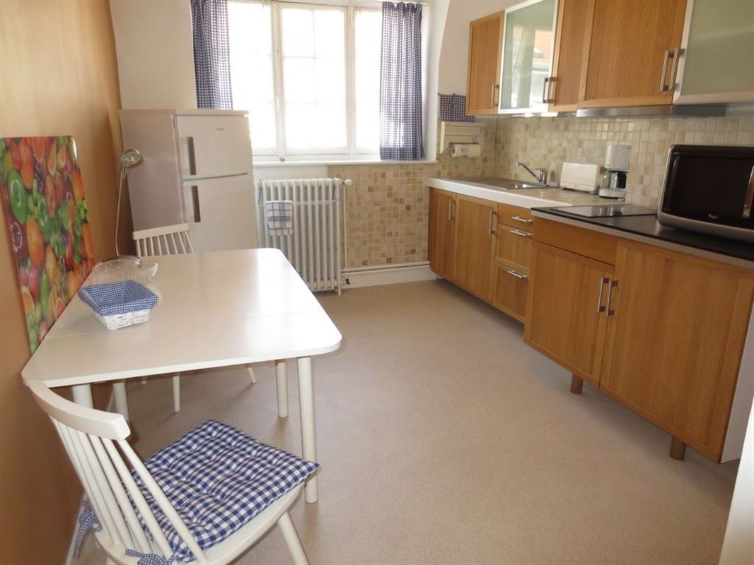Image 4 : Furnished appartement IN 1050 IXELLES (Belgium) - Price 1.385 €
