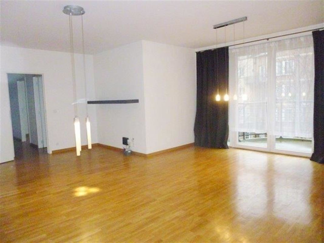 Image 1 : Appartement à 1040 ETTERBEEK (Belgique) - Prix 1.350 €