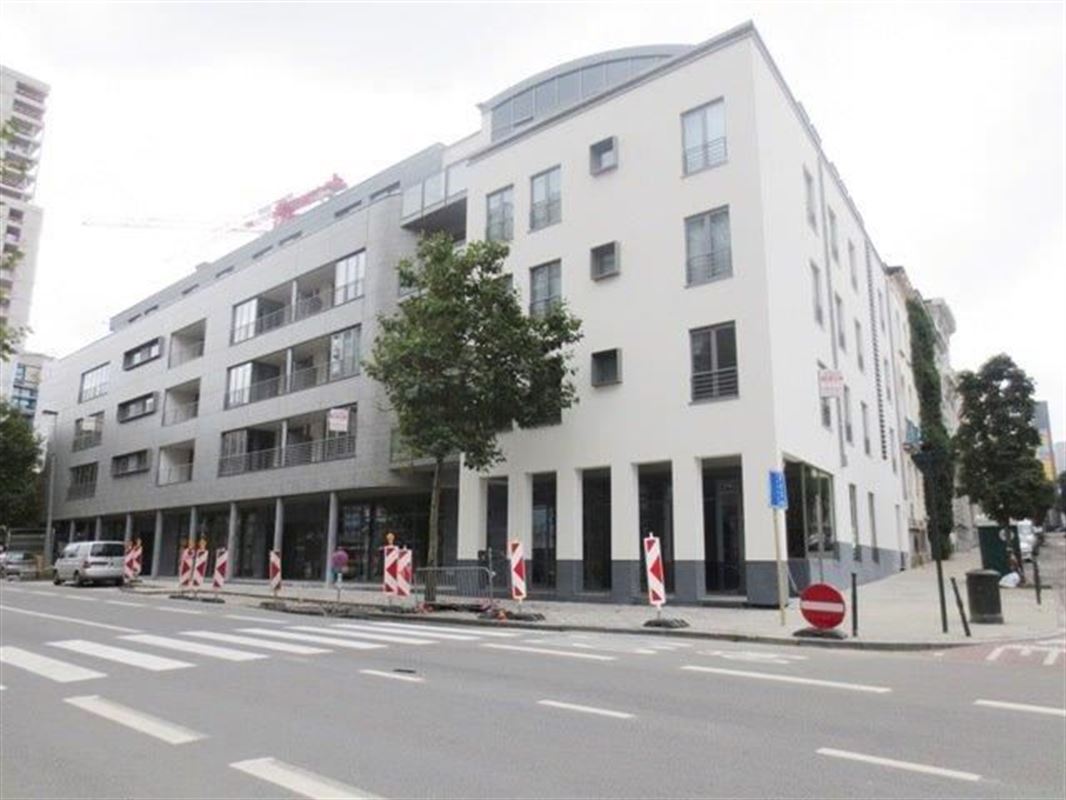 Foto 11 : Gemeubelde appartement te 1000 BRUXELLES (België) - Prijs € 1.850