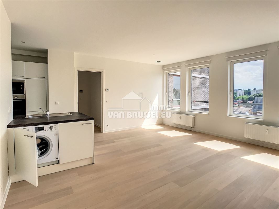 Image 3 : Appartement IN 1160 AUDERGHEM (Belgium) - Price 890 €