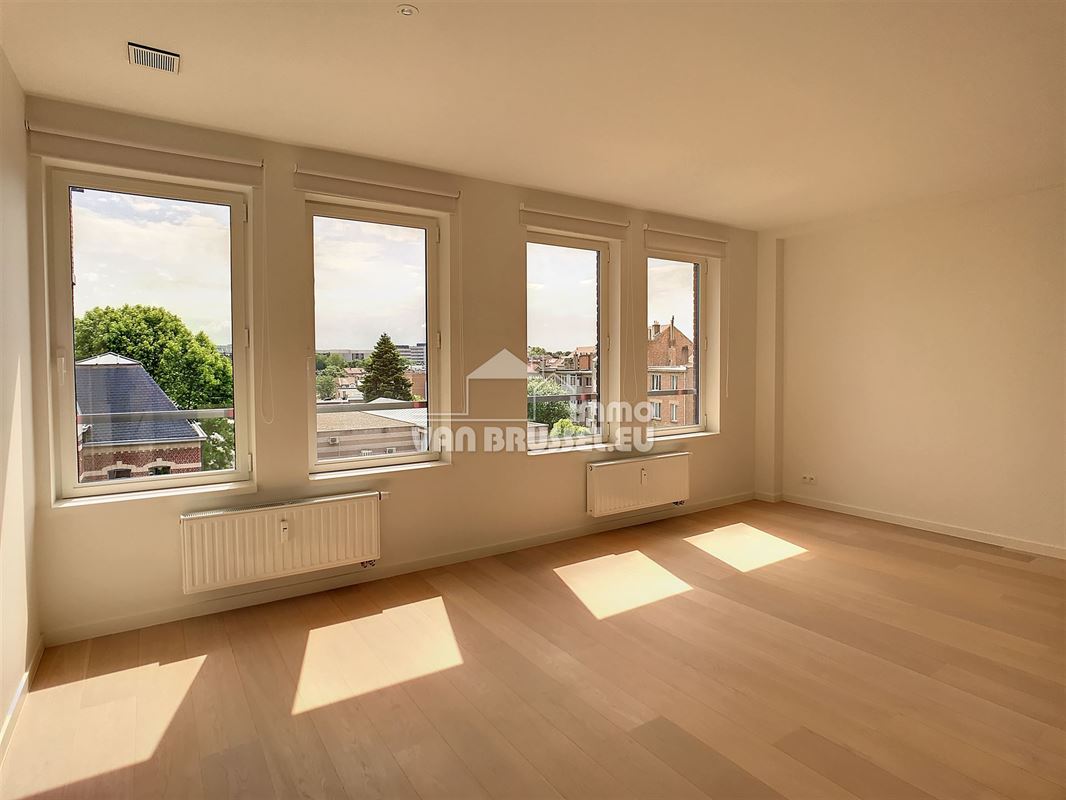 Image 1 : Appartement IN 1160 AUDERGHEM (Belgium) - Price 890 €
